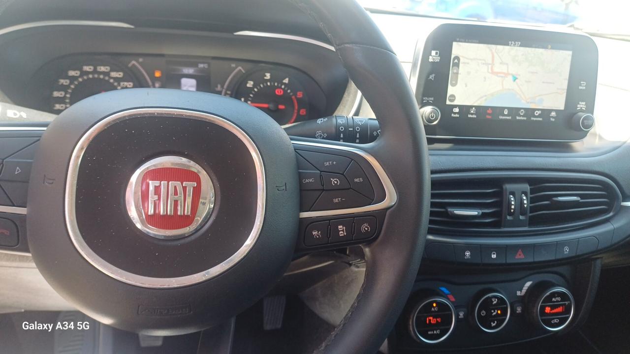Fiat Tipo 1.6 Mjt S&S SW Lounge