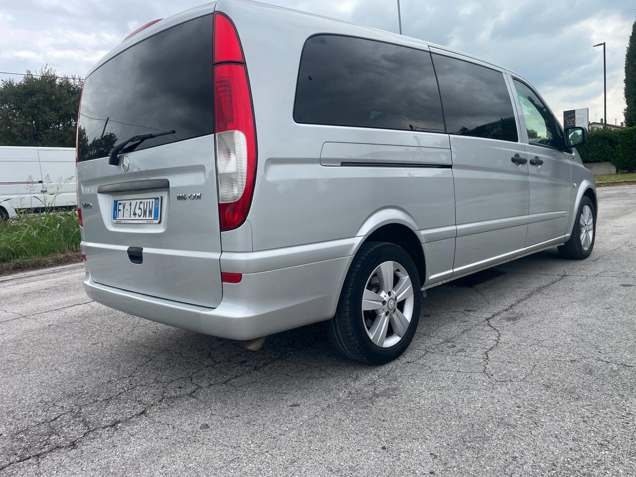 Mercedes-benz Vito 2.2 116 CDI 8 POSTIVetrato Compact