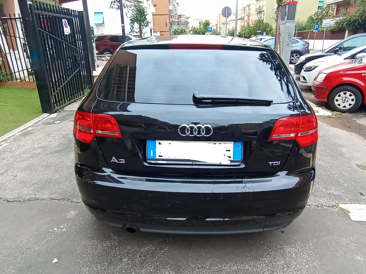 Audi A3 SPB 1.6 TDI 105 CV CR Attraction
