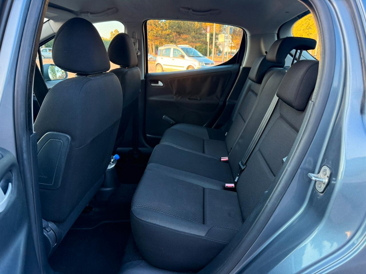 Peugeot 207 GARANZIA 12 MESI