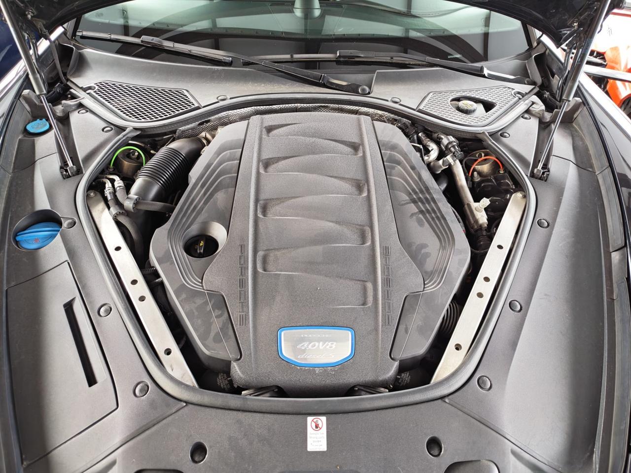 Porsche Panamera 4.0 4S Diesel