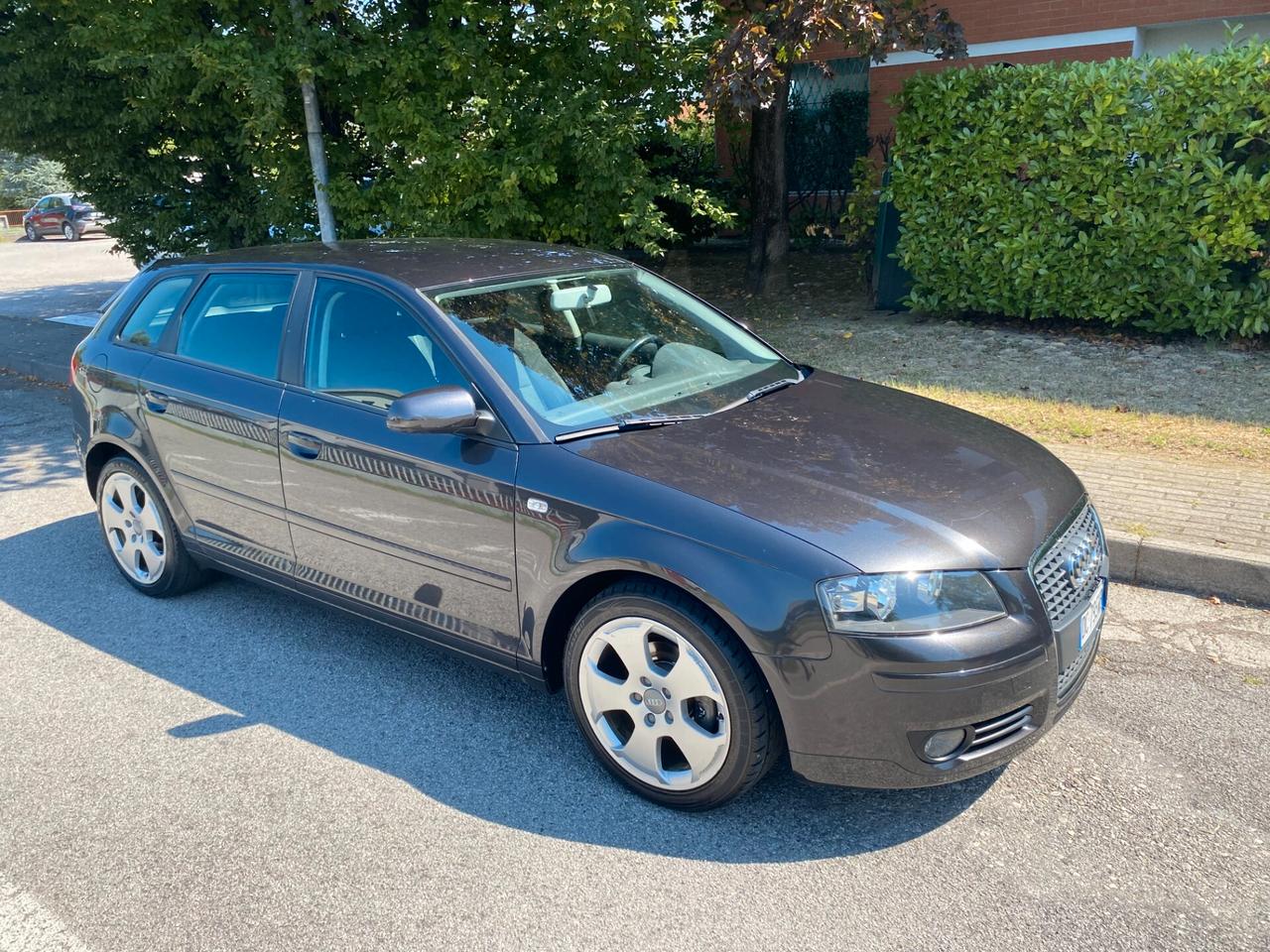 Audi A3 SPB 1.6 16V FSI Ambition