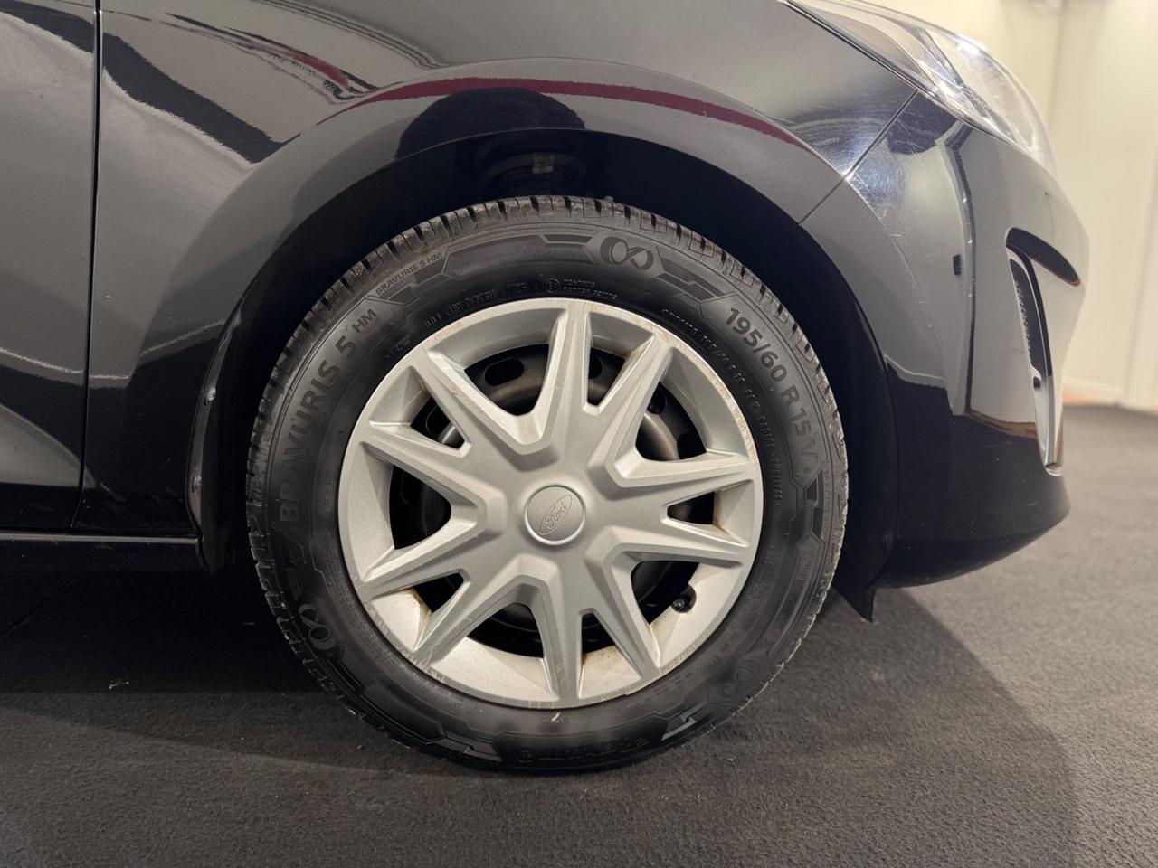 Ford Fiesta 1.0 Ecoboost Hybrid 125 CV motore a CATENA TAGLIANDI CERTIFICATI FORD