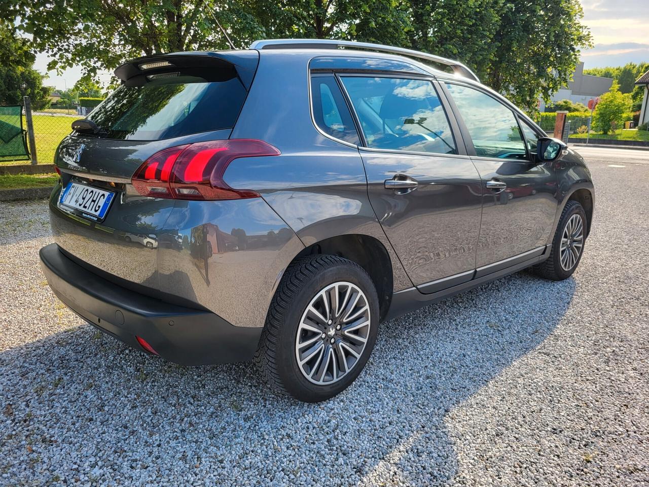 Peugeot 2008 PureTech 83 Allure unicaproprietaria
