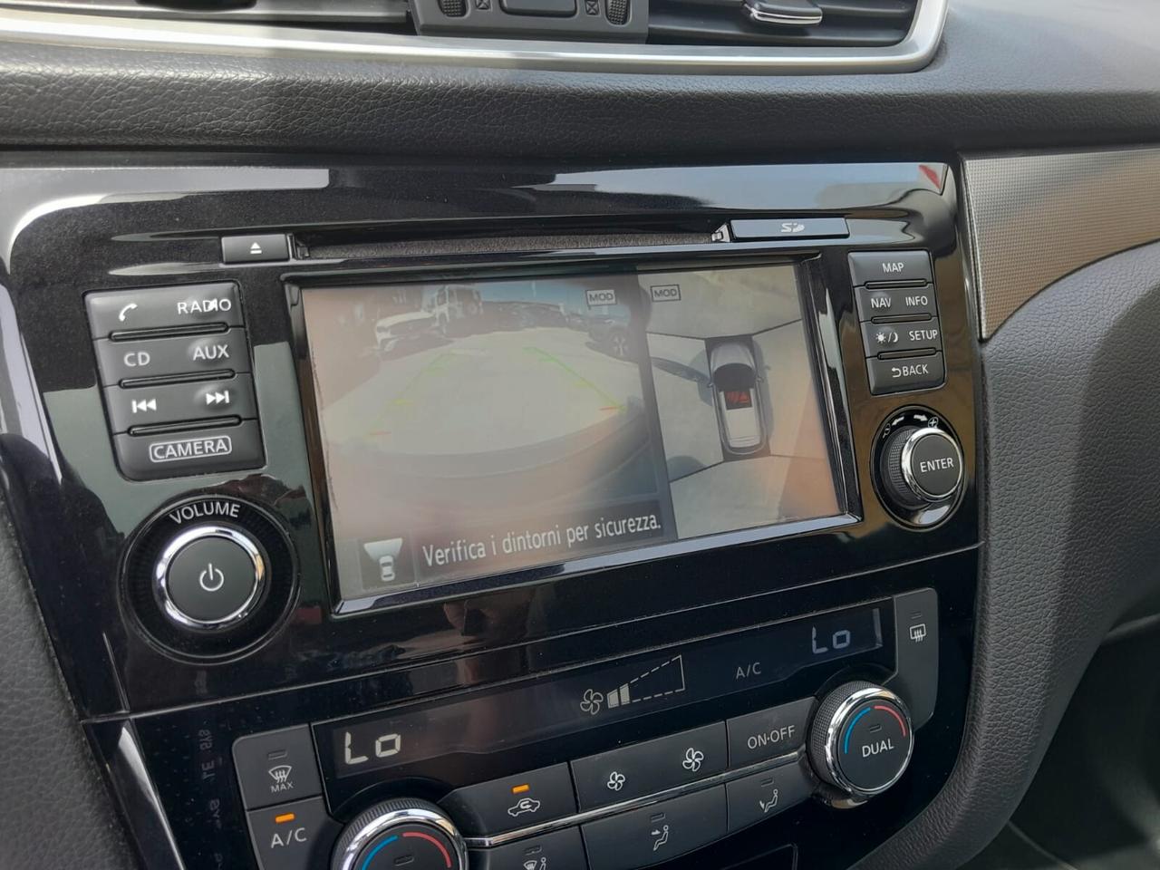 Nissan Qashqai 1.5 dCi N-Connecta