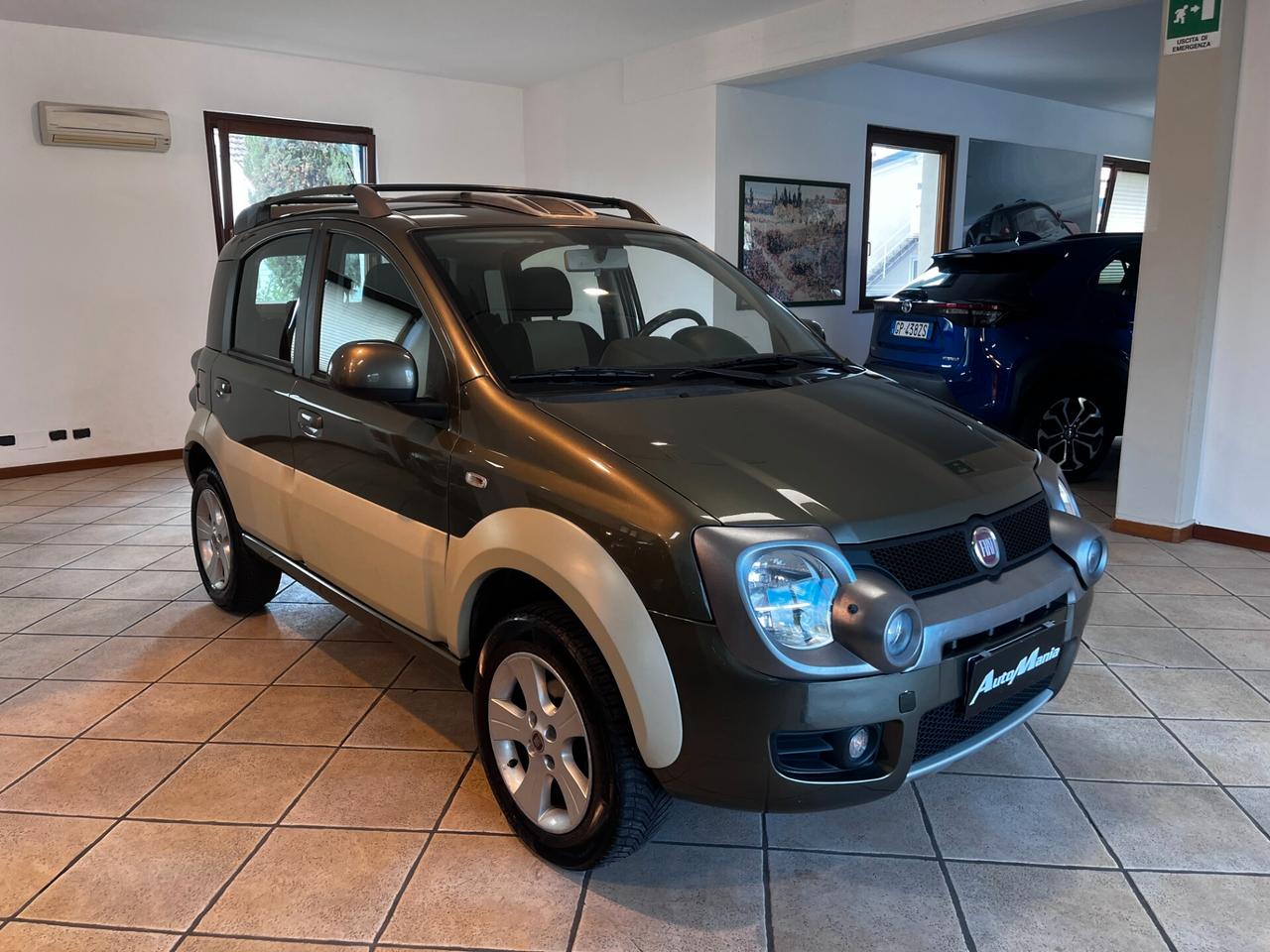 Fiat Panda 1.3 MJT 16V DPF 4x4 Cross
