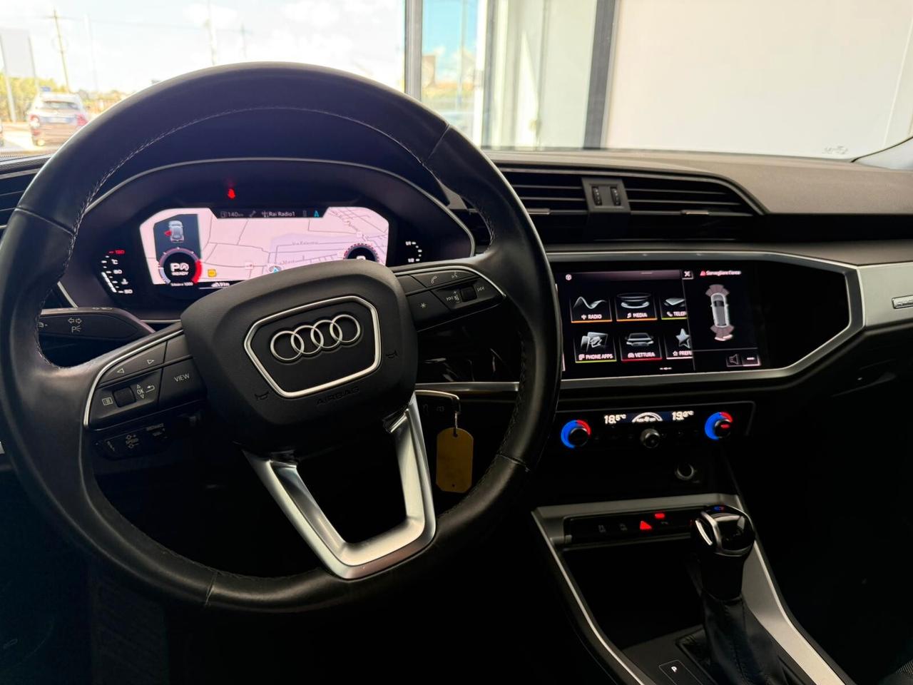 Audi Q3 35 TDI S tronic Business Advanced