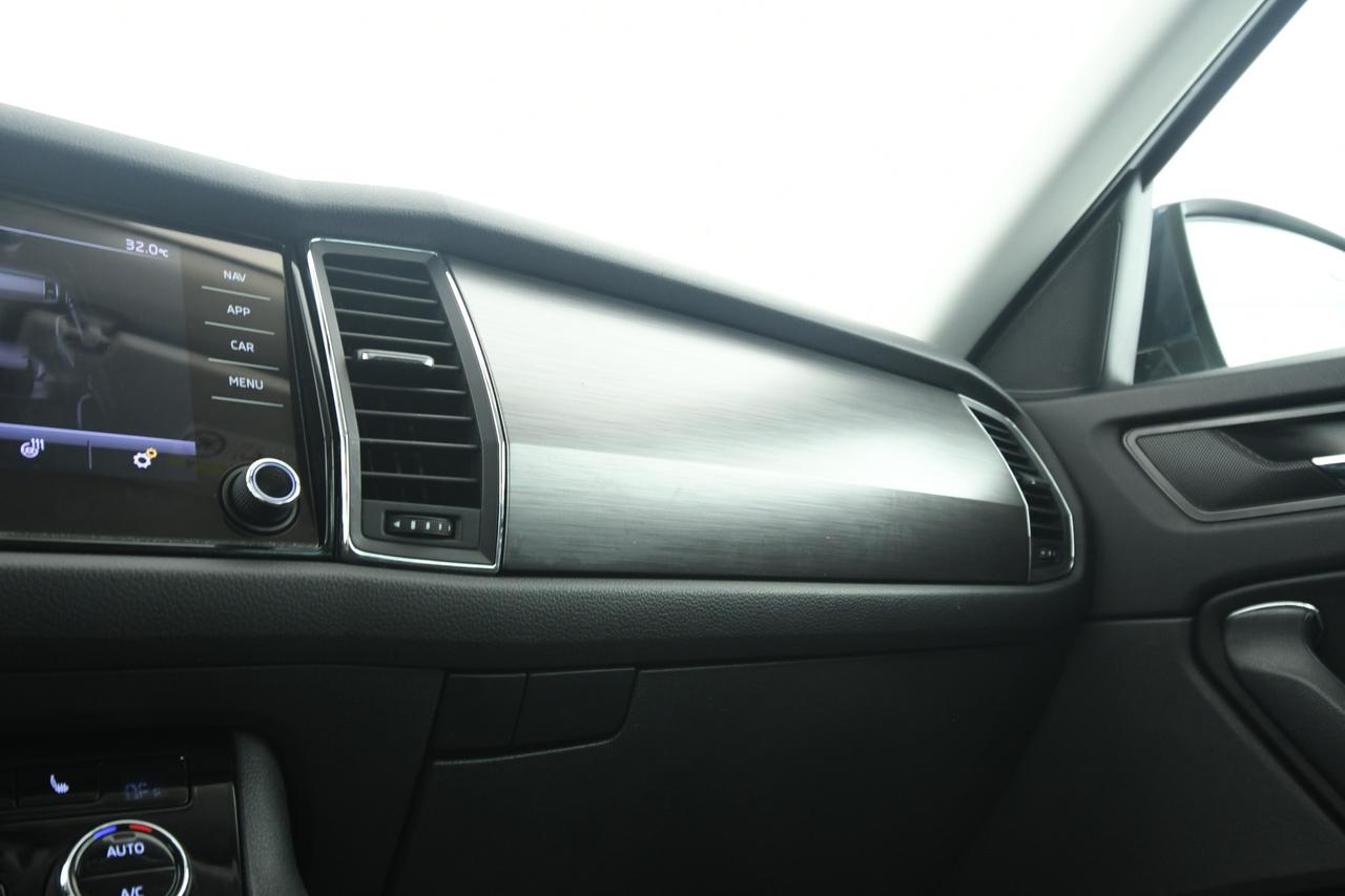 SKODA Kodiaq 2.0 tdi Ambition 4x4 dsg 7p.ti X COMMERCIANTI+TETTO PANO APR+ACC