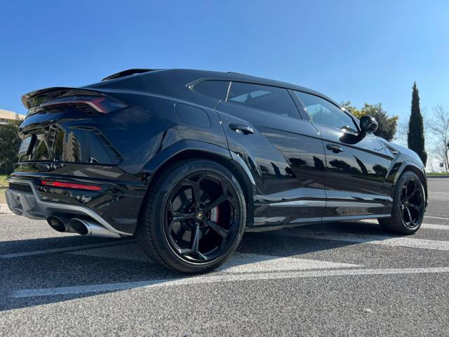 LAMBORGHINI Urus 4.0 V8 650CV