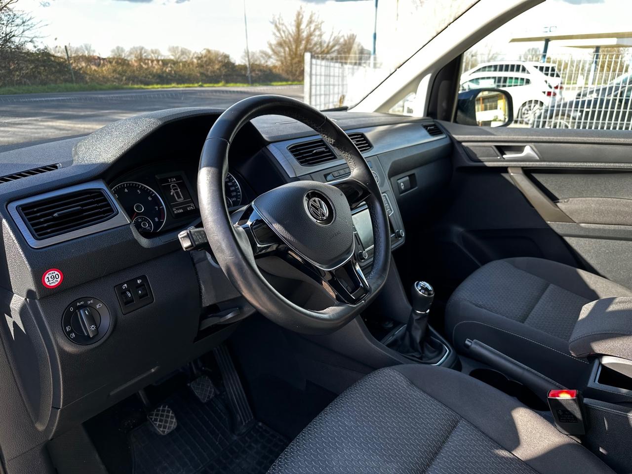 Volkswagen Caddy 1.0 TSI Trendline valuto permuta