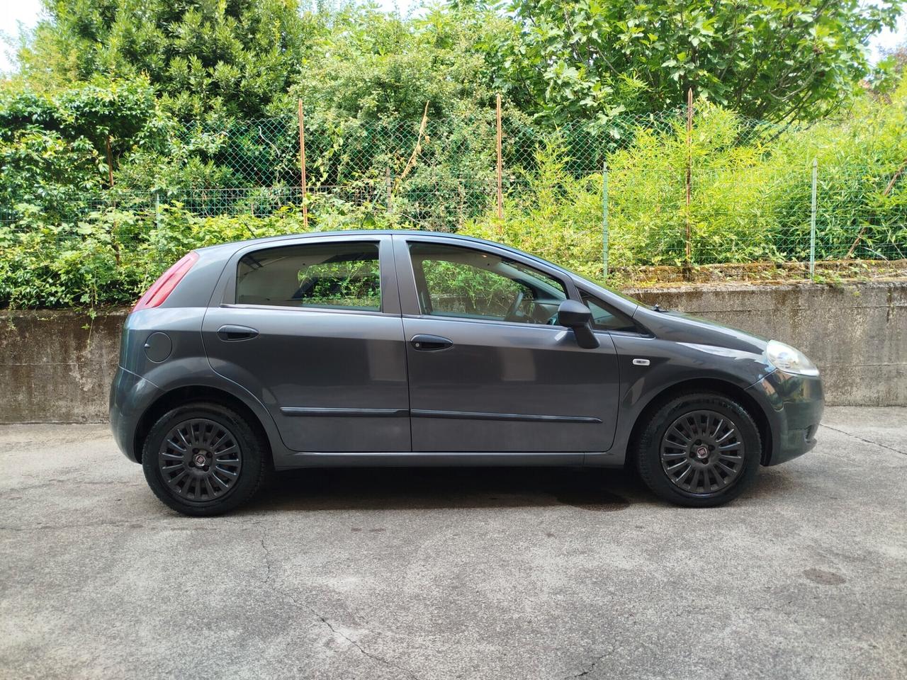 Fiat G. Punto 1.3 Multijet 75cv / 61.500 / Neopatentati