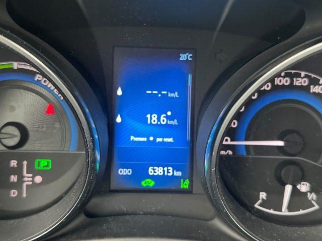 TOYOTA Auris Touring Sports 1.8 Hybrid Business