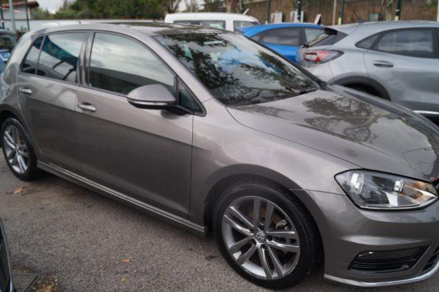 VOLKSWAGEN Golf 1.6 TDI 110 CV DSG 5p. R-LINE