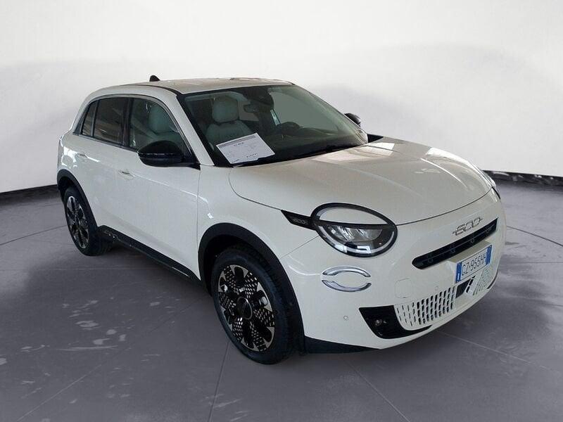 FIAT 600 (2023-->) Hybrid 110 CV DCT MHEV La Prima