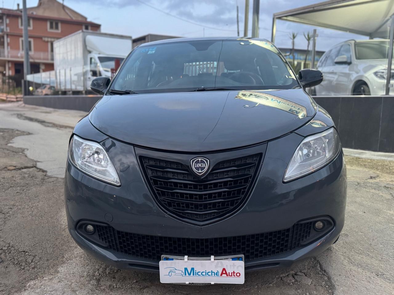 LANCIA YPSILON 1.3 MJT II 95 CV PLATINUM NEO PATENTATI