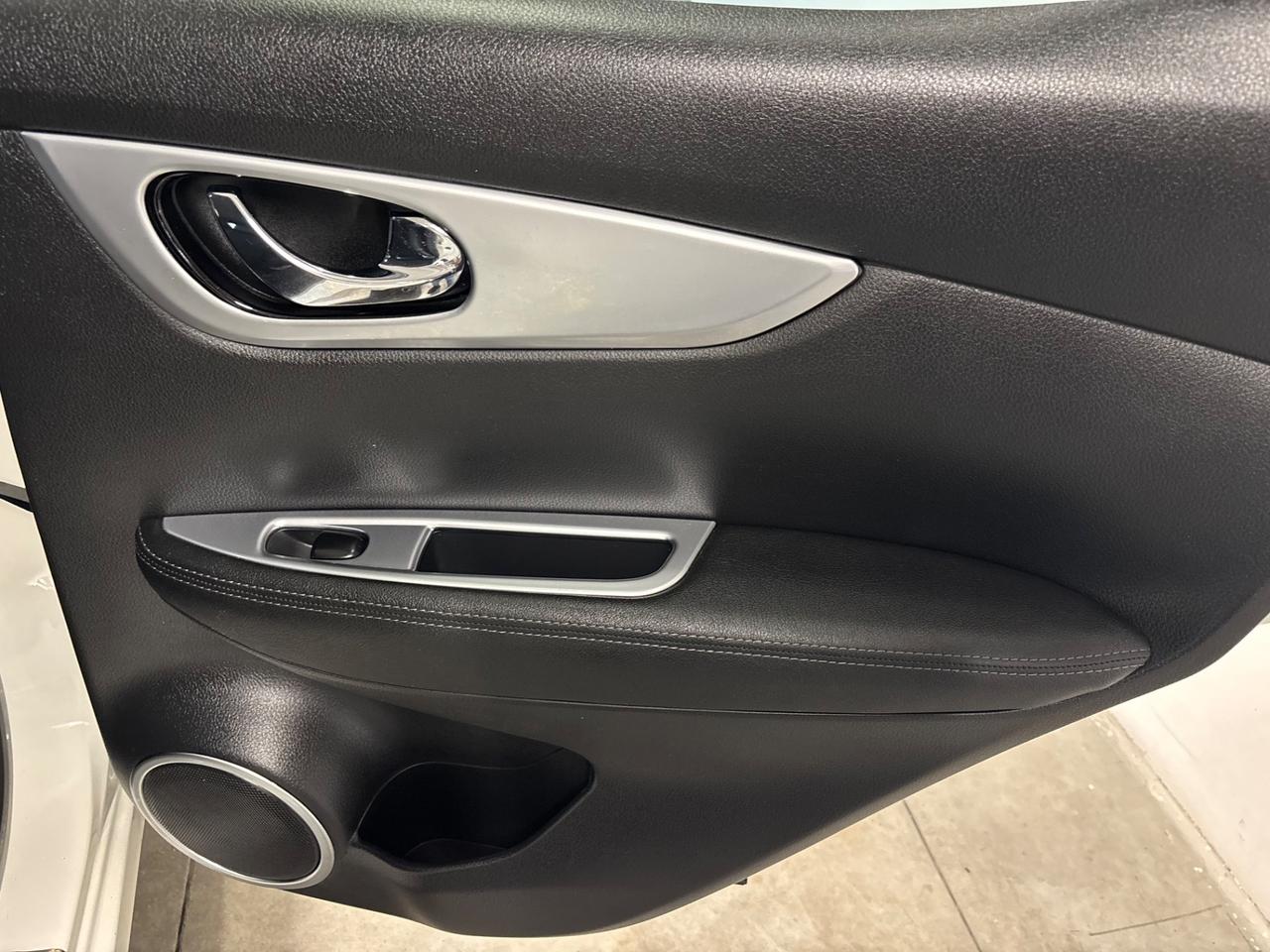 Nissan Qashqai 1.2 BENZINA DIG-T TEKNA