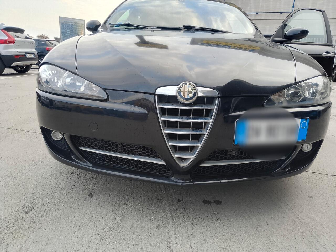Alfa Romeo 147 1.6 16V TS 5P. Distinctive 45.000km