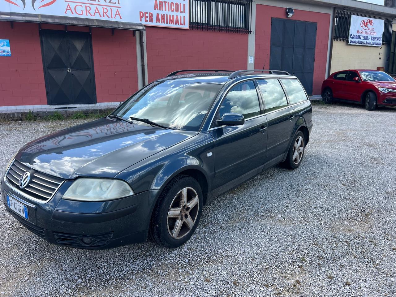 Volkswagen Passat 1.9 TDI/130 CV cat Var. T.line