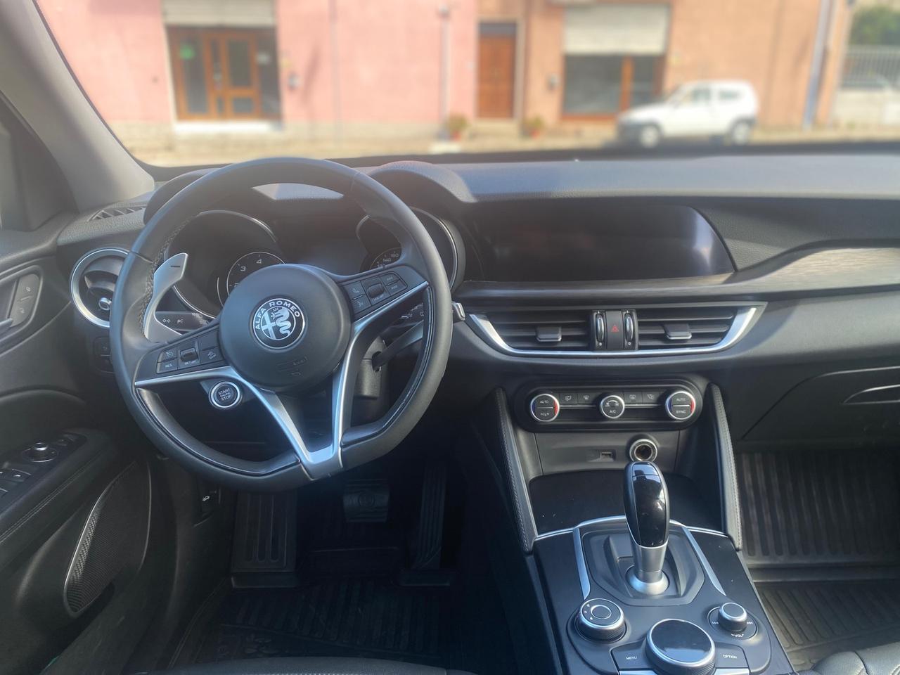 Alfa Romeo Stelvio 2.2 210 CV AT8 Q4 Super – 2018 | FULL OPTIONAL | 12 MESI GARANZIA