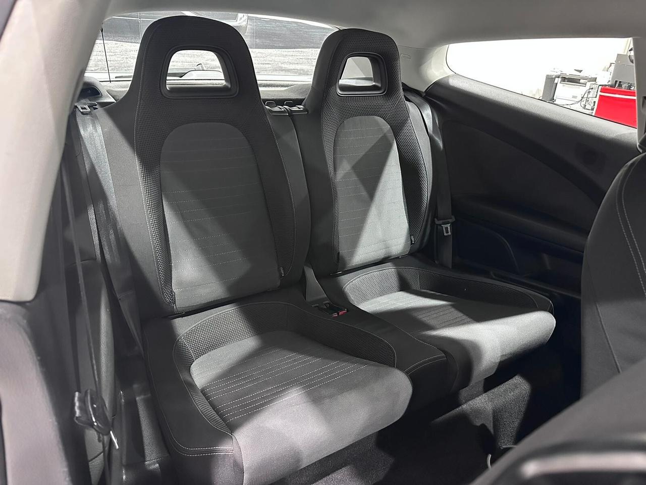 VOLKSWAGEN SCIROCCO 2.0 TDI 140CV