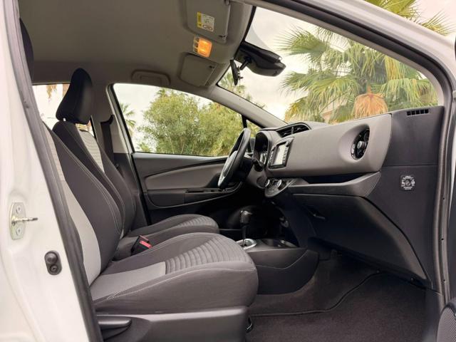 TOYOTA Yaris 1.5 Hybrid 5 porte Business