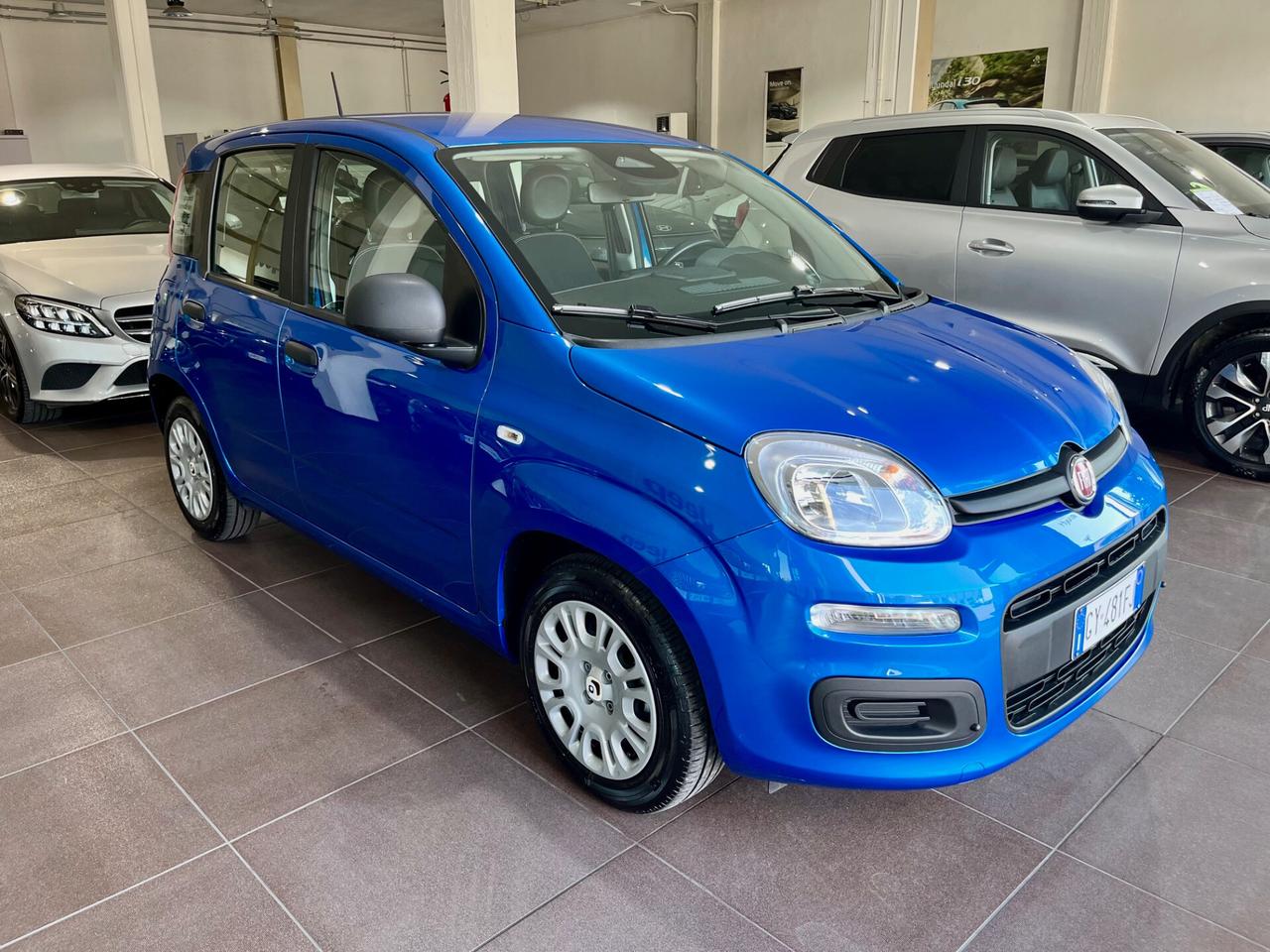 Fiat Panda 1.0 Hybrid Pandina 18000 KM