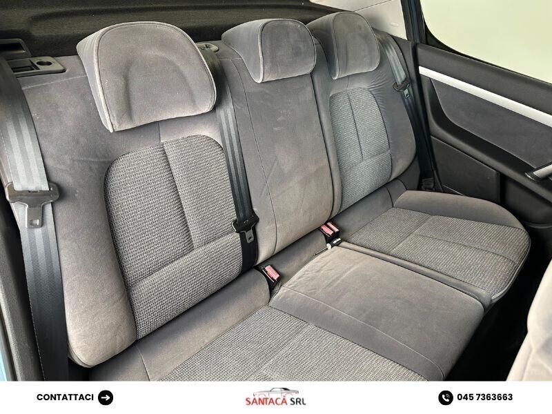 Peugeot 407 Coupé 2.7 V6 HDi Tecno