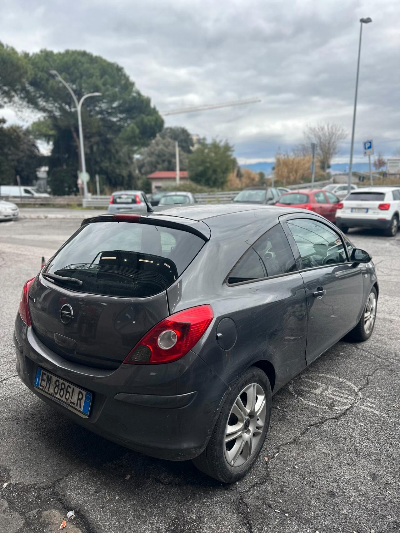 Opel Corsa 1.2 5 porte Elective