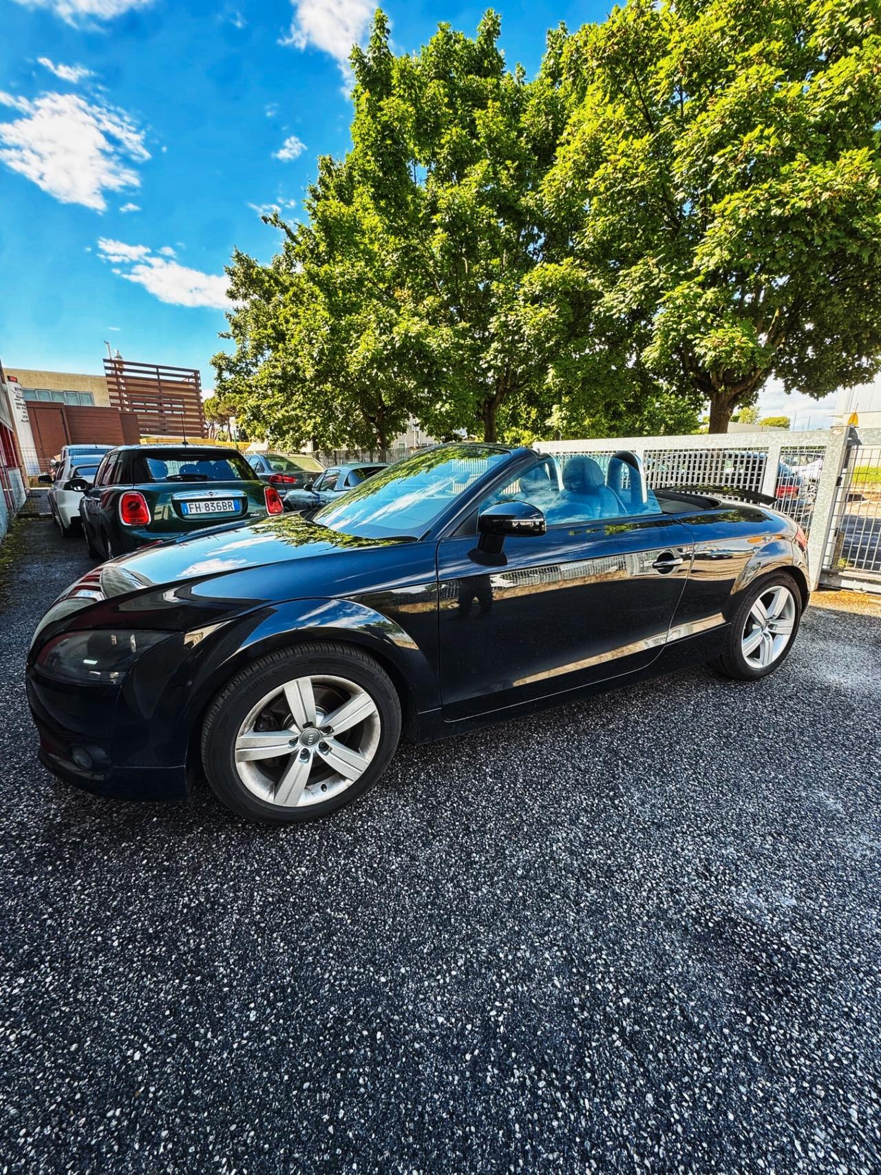Audi TT Roadster 2.0 TFSI