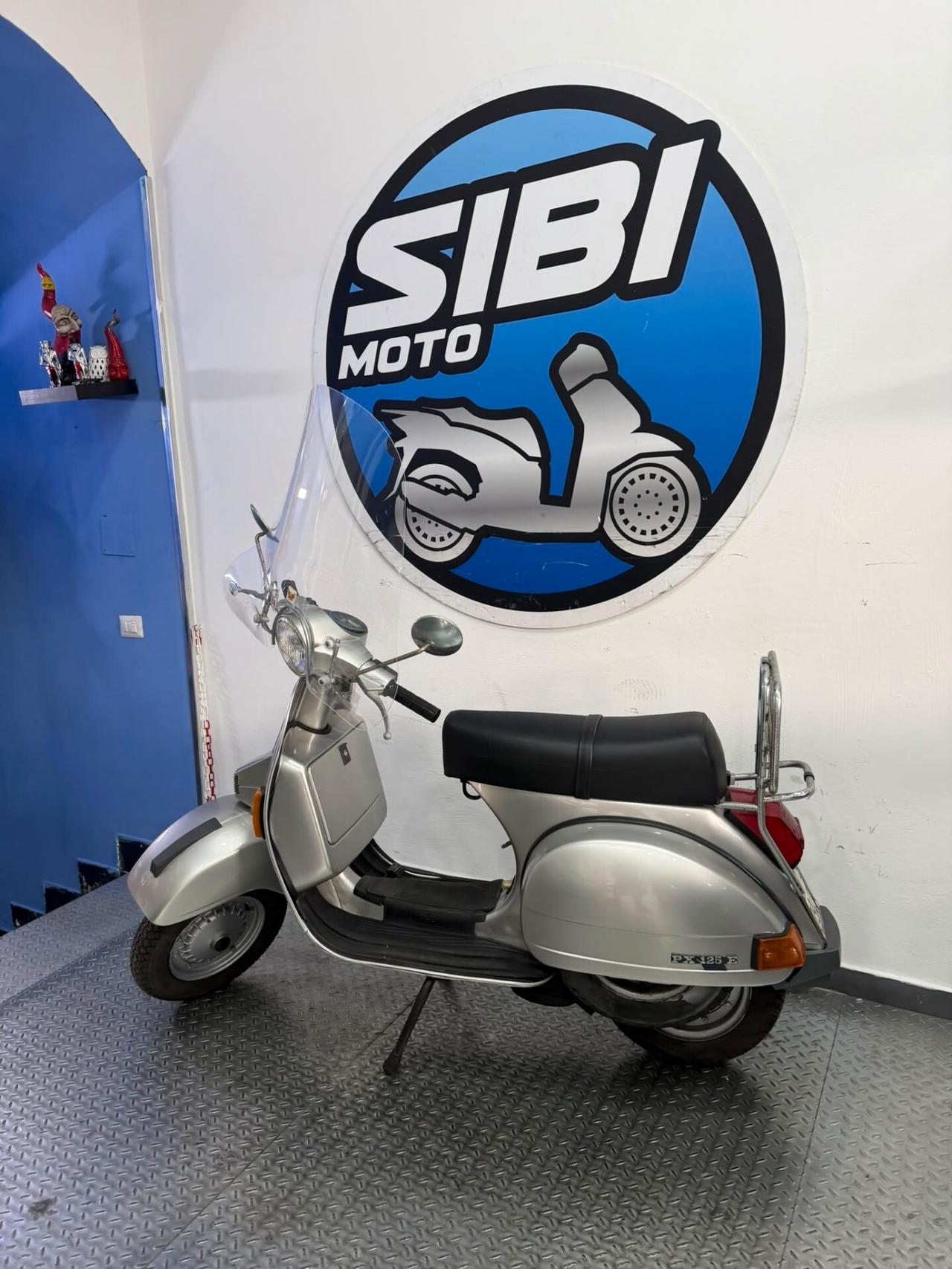 Vespa PX 125
