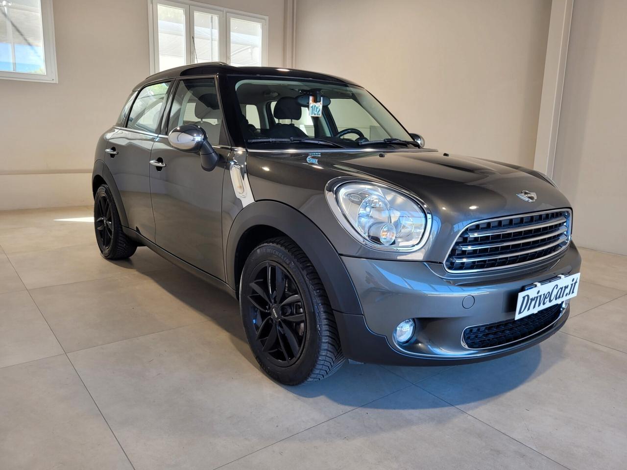 Mini Cooper D Countryman 1.6 NAVI XENON PDC CLIMA C.LEGA 17"