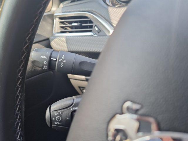 PEUGEOT 208 1° serie PureTech 82 Stop&Start 5 porte Allure