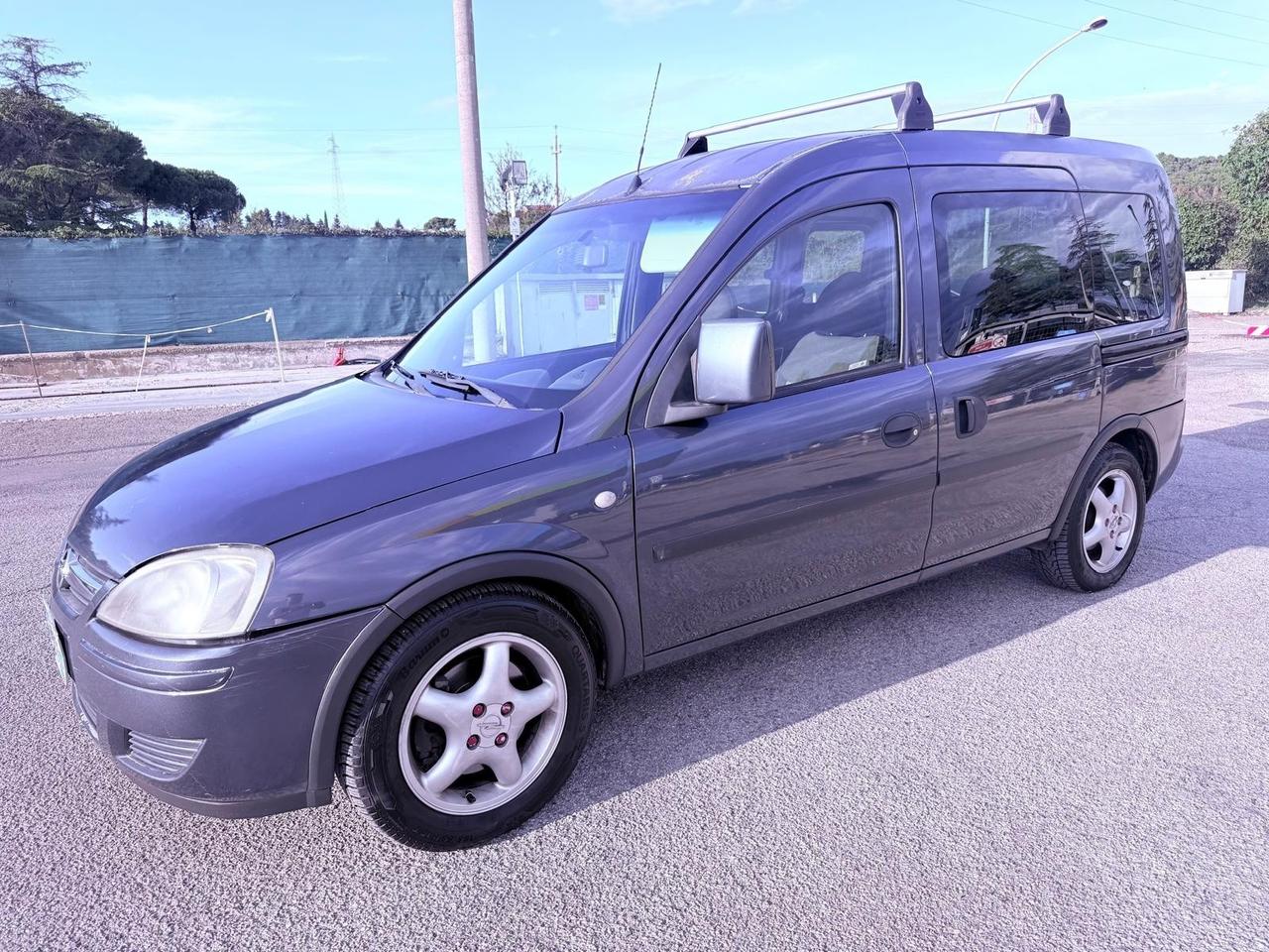 Opel Combo 1.6 CNG Metano 4p. Van Vetrato