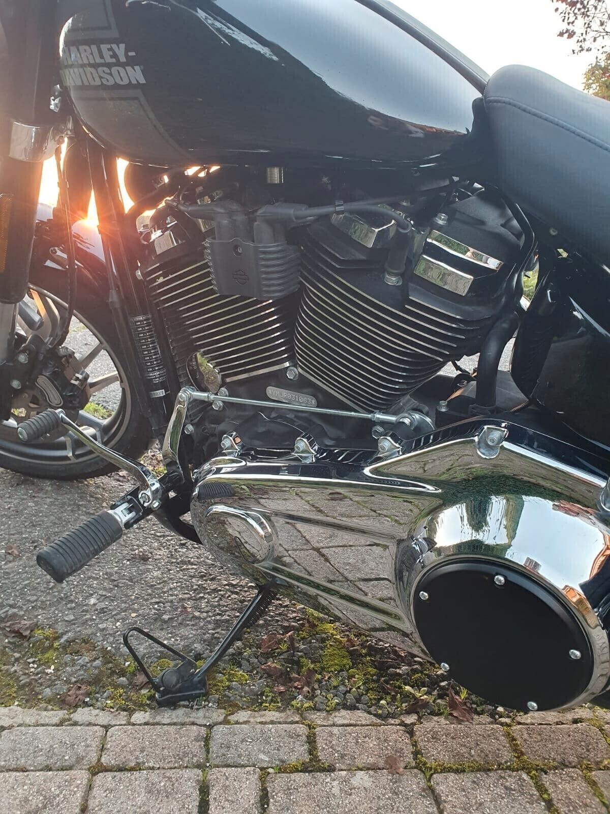 HARLEY DAVIDSON SPORT GLIDE PARI AL NUOVO