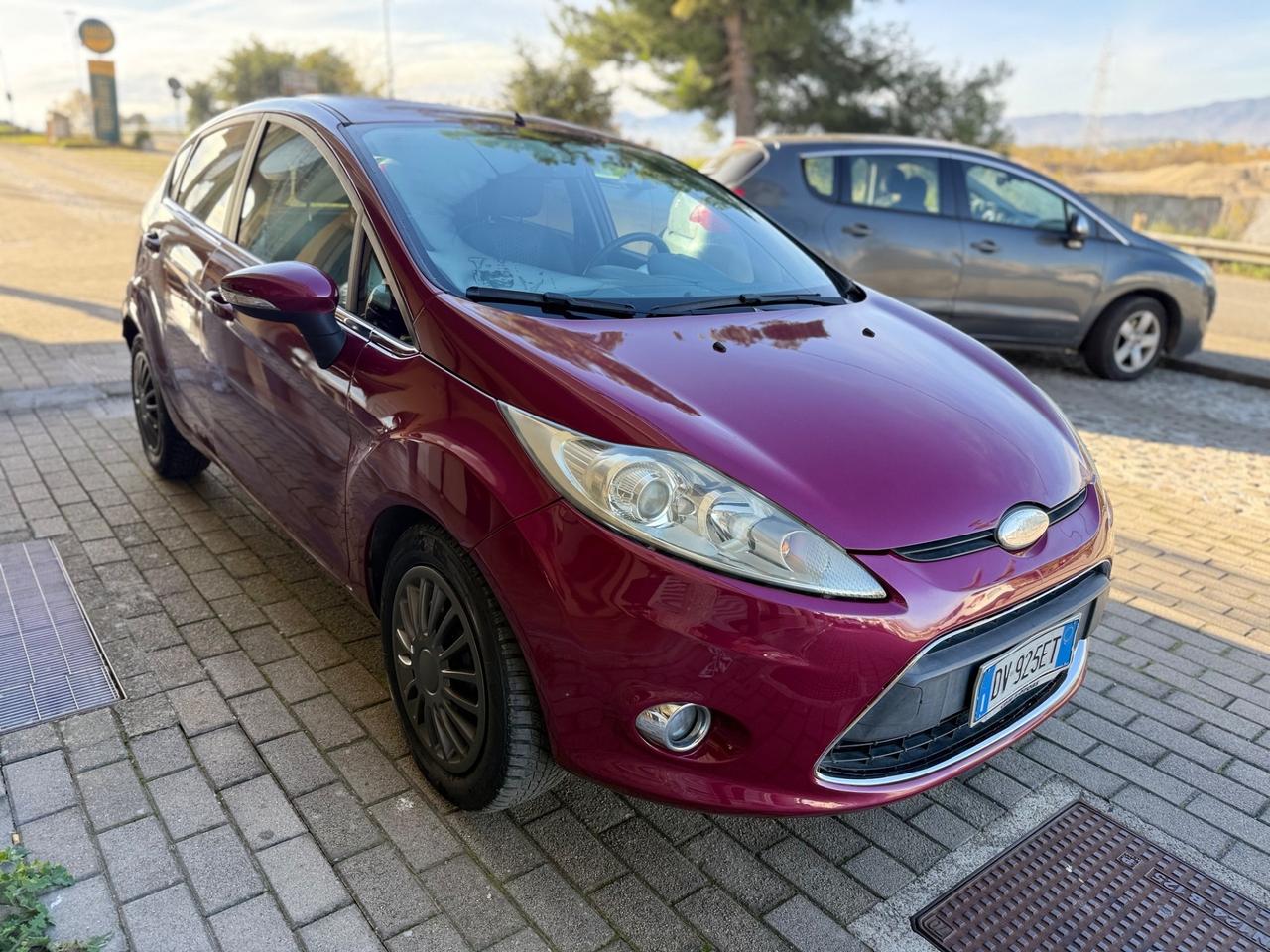 Ford Fiesta 1.4 TDCi 5p. Titanium