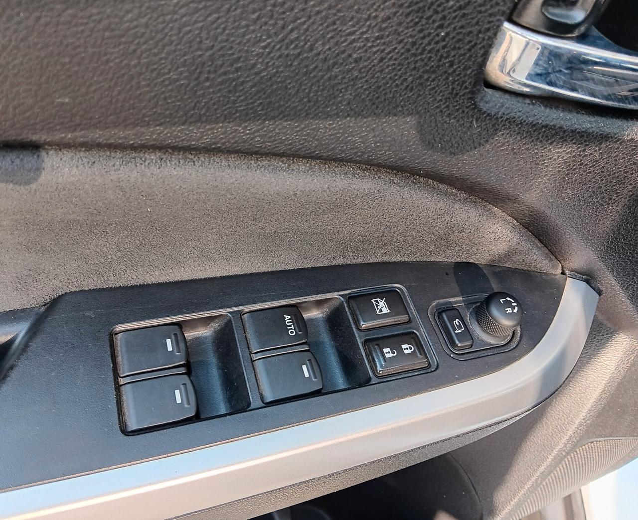 Suzuki Vitara 1.6 DDiS V-Top