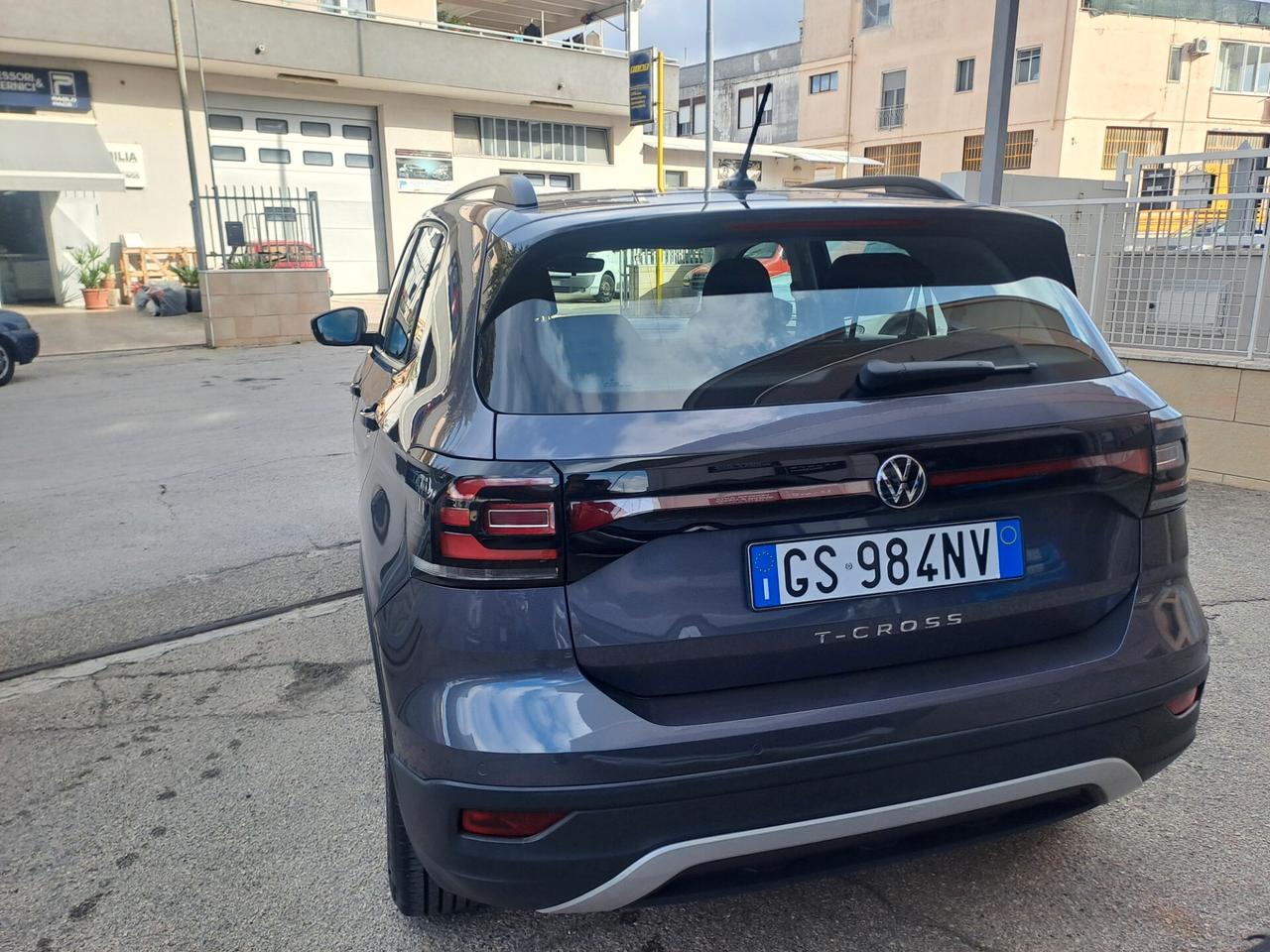 Volkswagen T-Cross 1.0 TSI 110 CV DSG Style , soli 20500 km !!