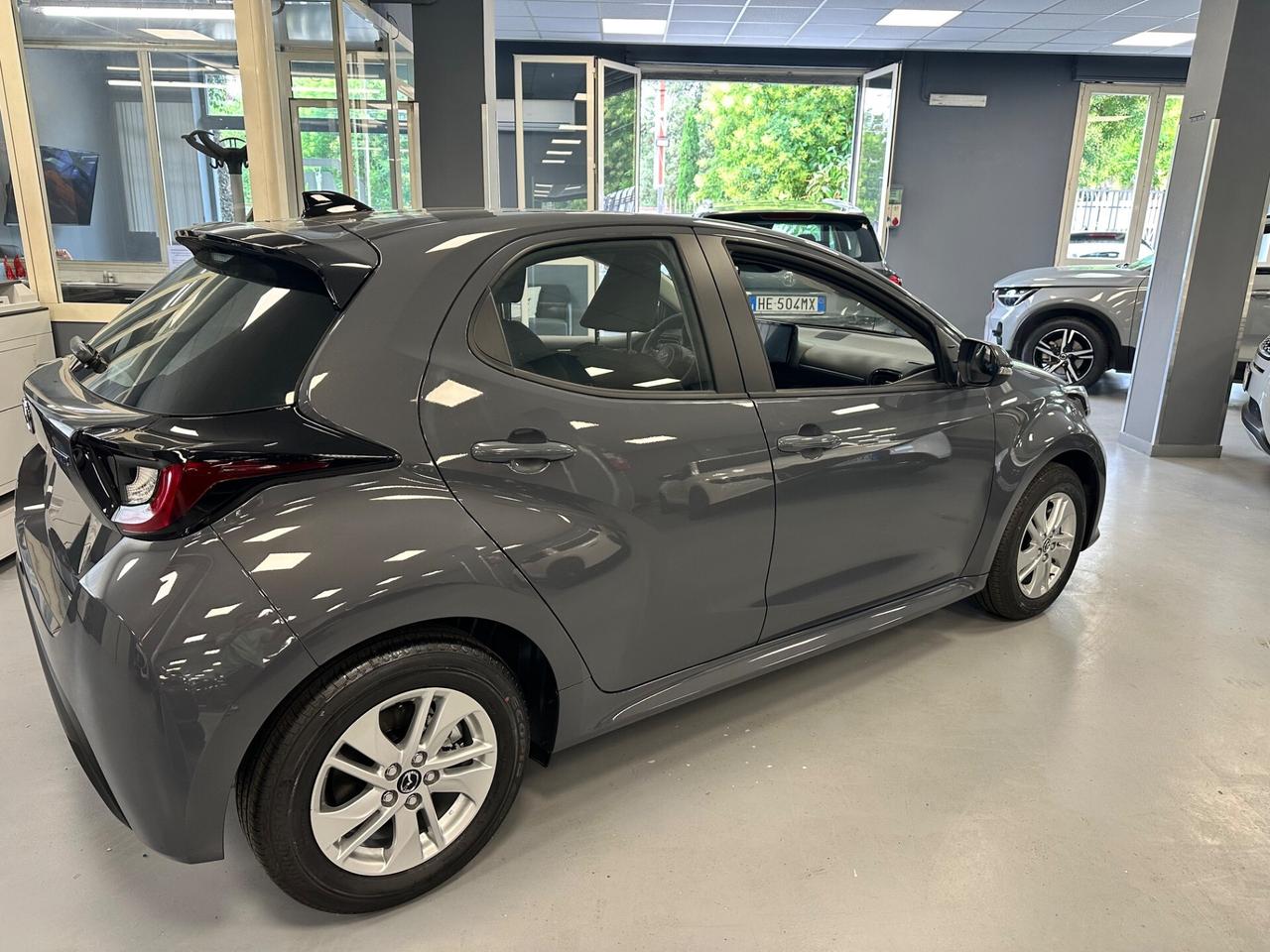 Mazda Mazda2 Hybrid 1.5 VVT e-CVT Full Electric Centre-Line
