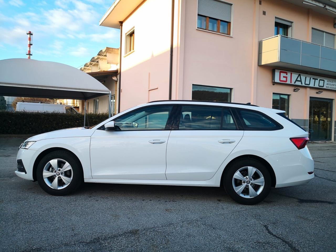 Skoda Octavia 2.0 TDI EVO SCR DSG Wagon ***COCKPIT***CAR PLAY***