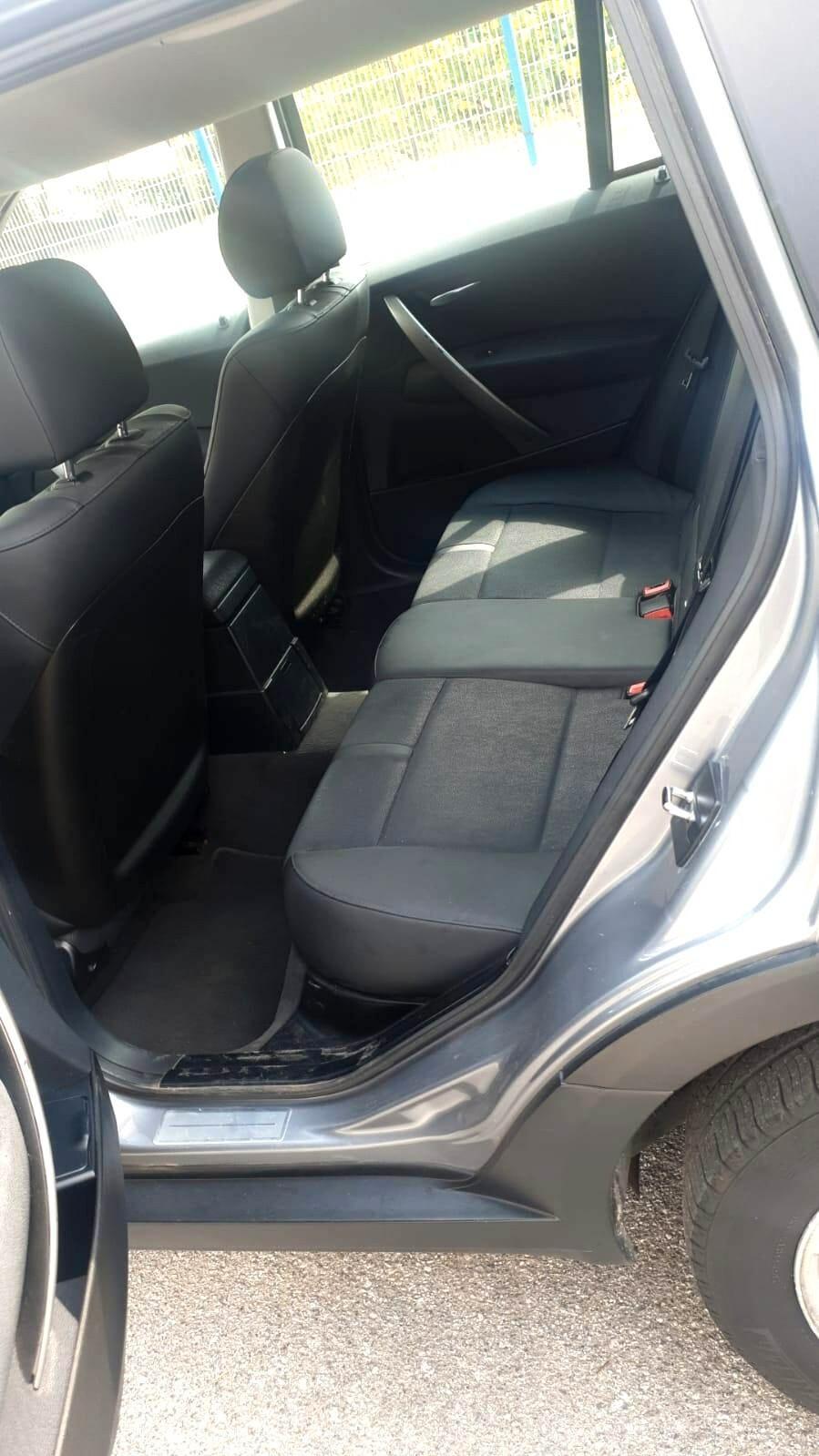 Bmw X3 2.0d cat Futura