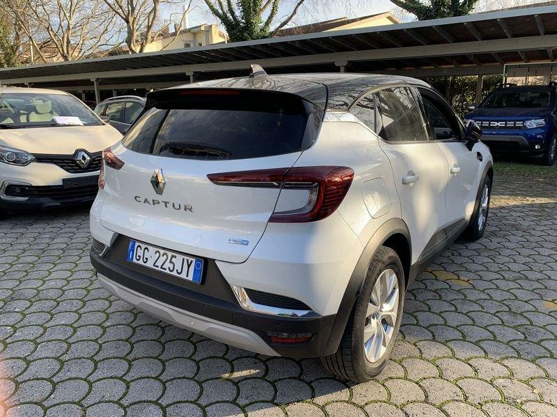 Renault Captur Plug-in Hybrid E-Tech 160 CV Intens