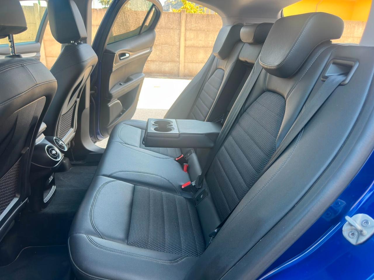 Alfa Romeo Stelvio 2.2 Turbodiesel 190 CV AT8 Q4 Sprint