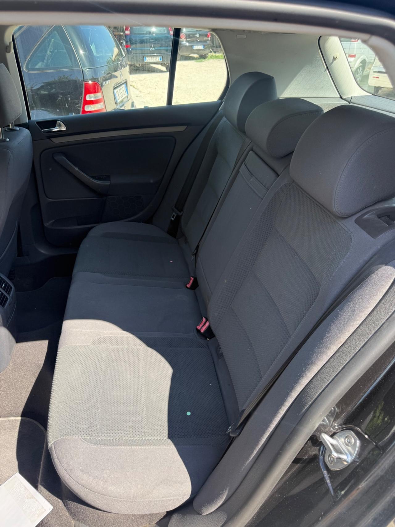 Volkswagen Golf Diesel 1.9 TDi Neopatentati Uniprop