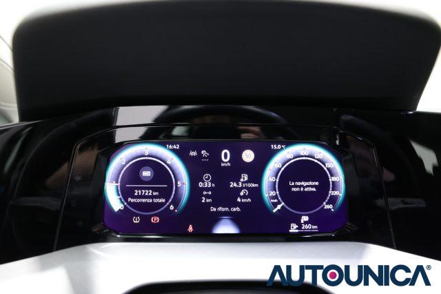 VOLKSWAGEN Golf 2.0 TDI 115 CV SCR LIFE FARI LED