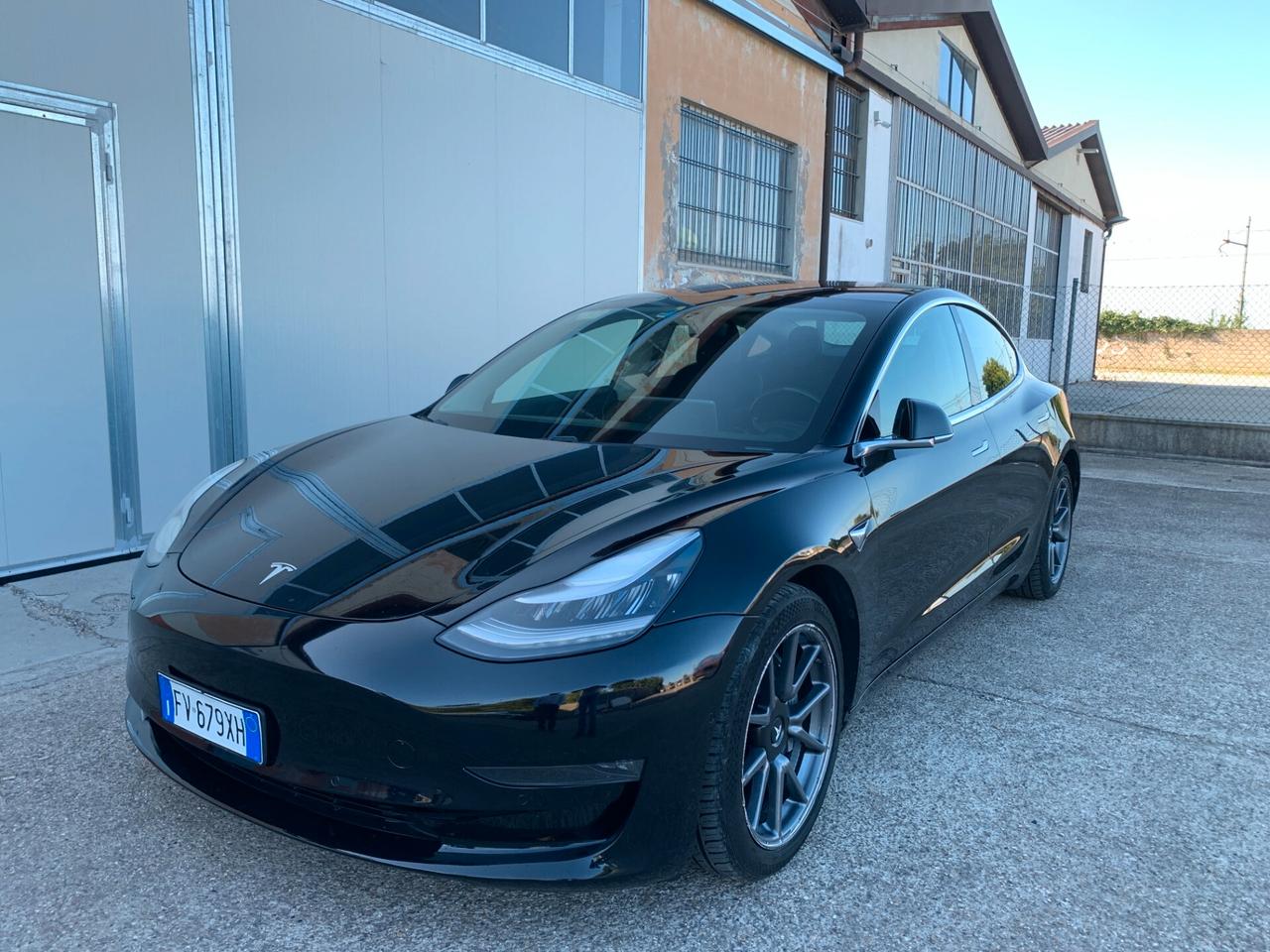 Tesla Model 3 Long Range Dual Motor AWD