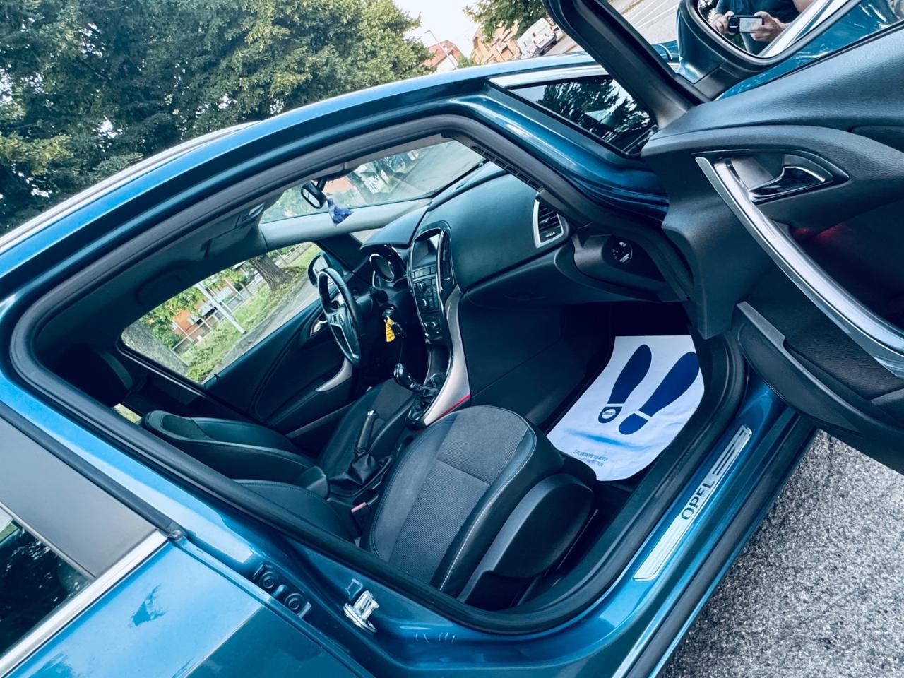 Opel Astra 1.4 Turbo 140CV 5 porte GPL Tech Cosmo