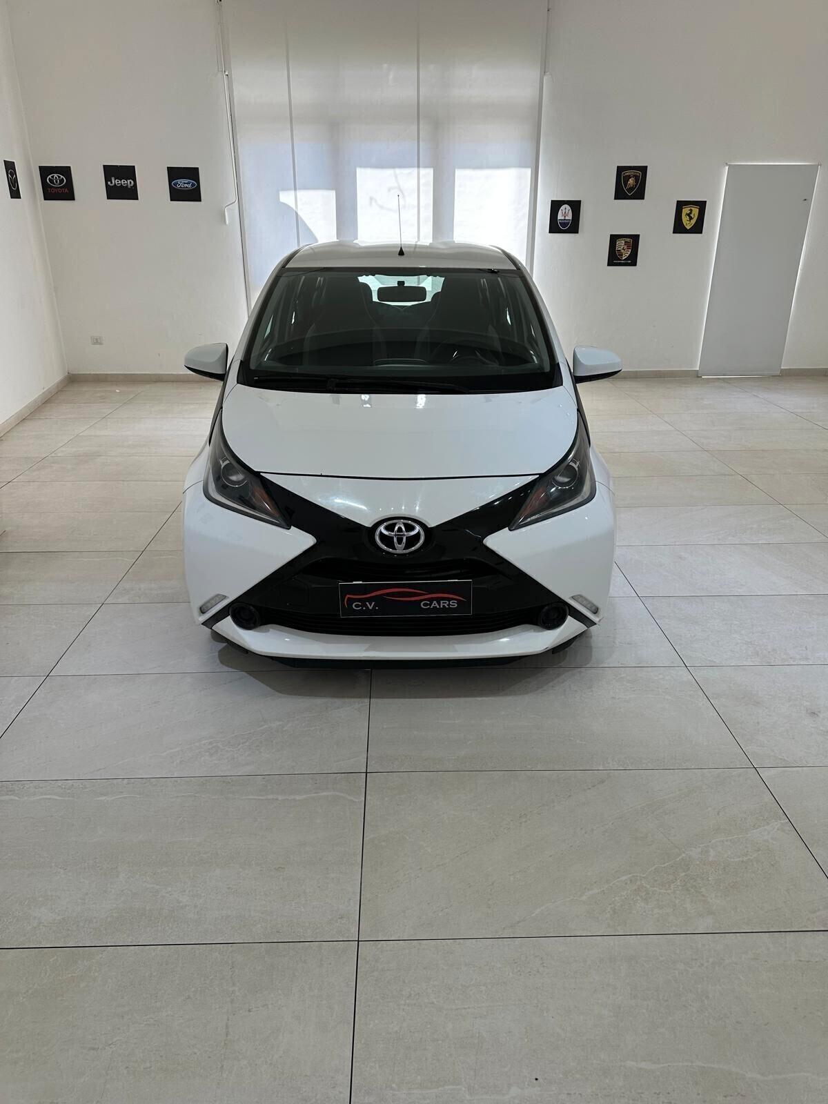 TOYOTA AYGO 1.0 VVT-I 69 CV 5 PORTE X-WAVE MMT