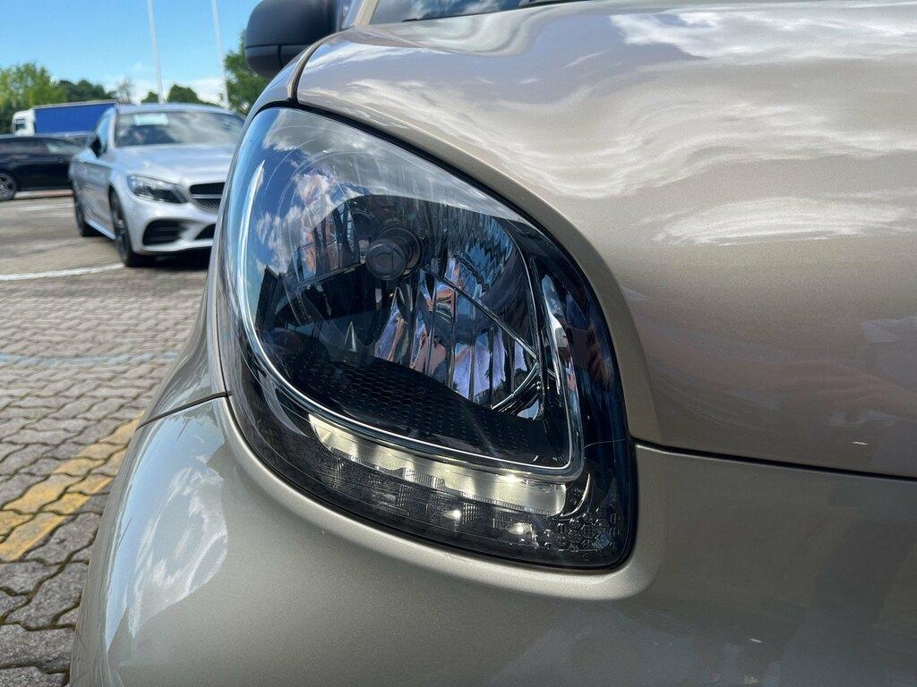 Smart fortwo cabrio EQ Pure