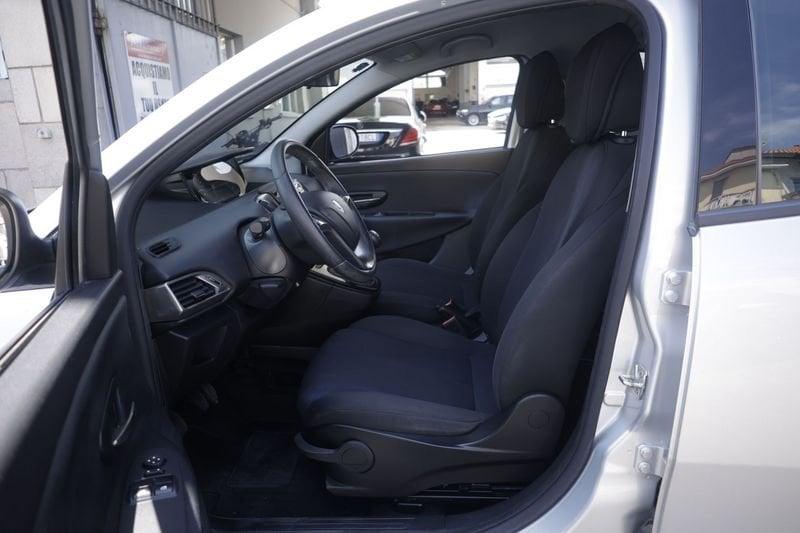 Lancia Ypsilon Lancia Ypsilon 1.2 69cv Platinum Unicoproprietario