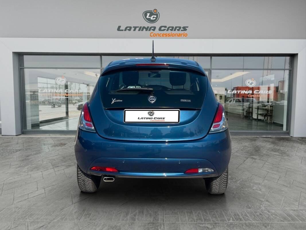 Lancia Ypsilon III 1.0 firefly hybrid Gold s&s 70cv CON CARPLAY